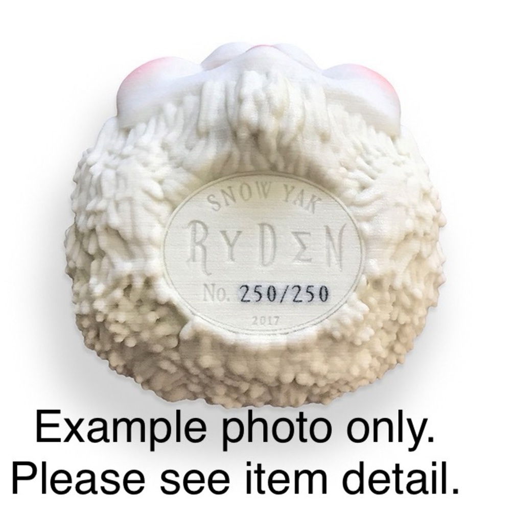 Mark Ryden Snow Yak Porterhouse 2017 Ornament 120/250 New Never Opened. NWT - Picture 4 of 15